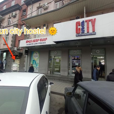Sun City Hostel Γιερεβάν Εξωτερικό φωτογραφία