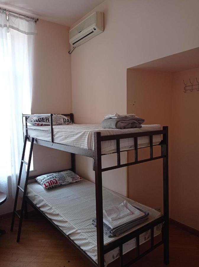 Sun City Hostel Γιερεβάν Εξωτερικό φωτογραφία